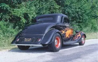 the-california-kid-hot-rod-2.webp