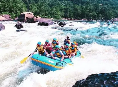 New_River_Rafting_4.webp